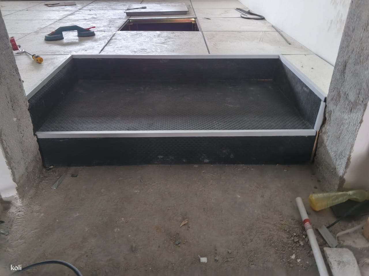 Raised access flooring project 8